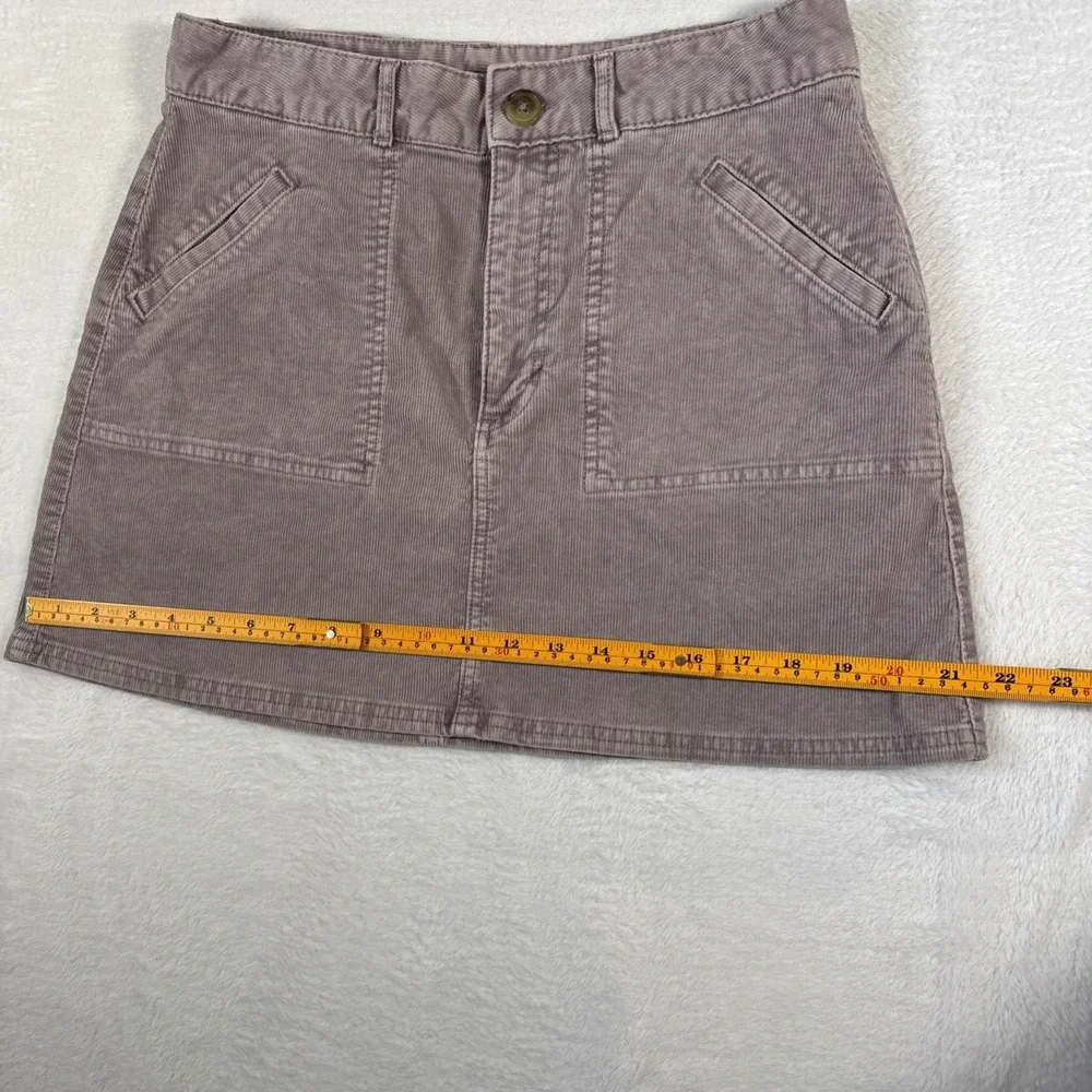 American‎ Eagle Super Stretch Corduroy Mini Skirt 8 Beige Preppy Schoolgirl